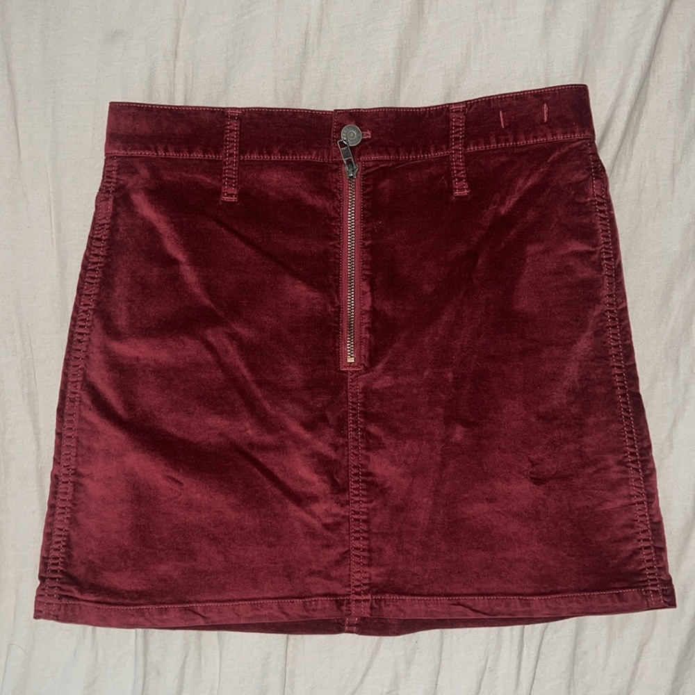 NWOT Madewell velveteen mini skirt - burgundy